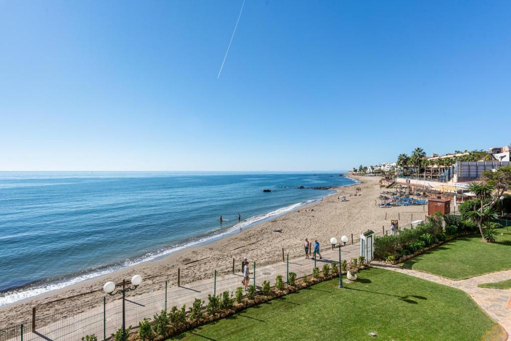 Oceanfront Mijas Daire Dış mekan fotoğraf