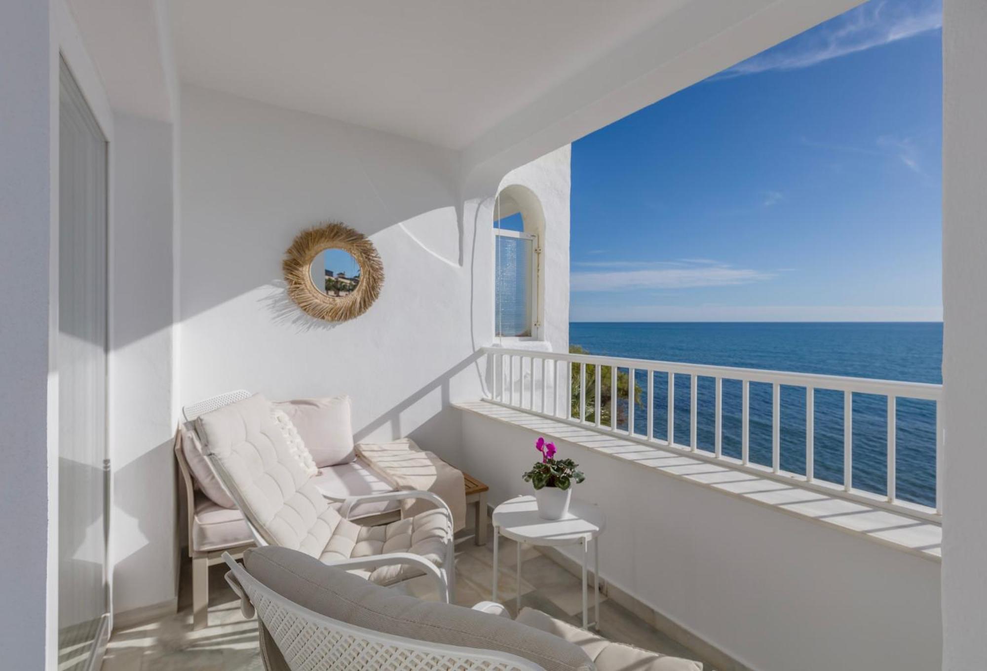 Oceanfront Mijas Daire Dış mekan fotoğraf